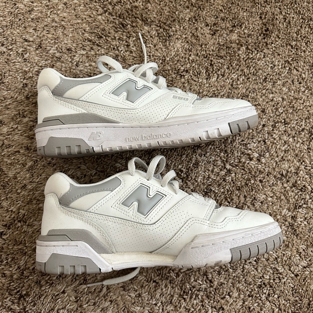 NEW BALANCE 550